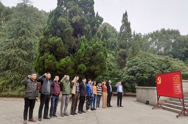 控股公司集中營.jpg 控股公司集中營.jpg